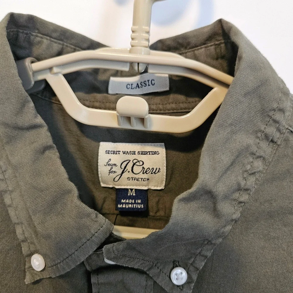 J.Crew Button Down Up Shirt Medium Secret Wash Stretch Classic Fit Olive Green